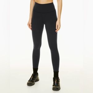 TNALife Atmosphere Super High Rise Legging Size M